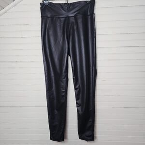 WALKPOP Faux‎ Leather High Rise Black Leggings M